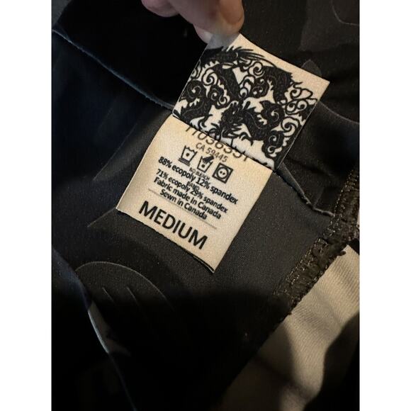 Punk Robb Abstract Art Black Blue Fish White Leggings Workout Size Medium Koi - Picture 5 of 5